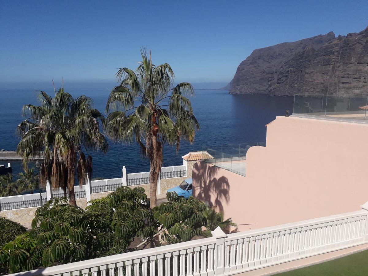 Los Gigantes In Front Of Sea Acantilado de los Gigantes Exterior photo